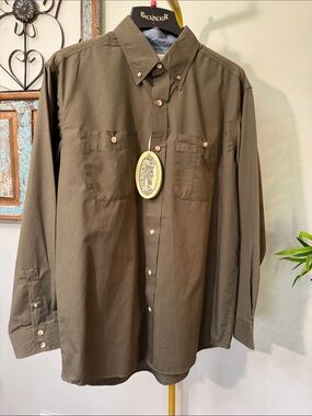 Backpacker wrinkle resistant stain repe Long-Sleeve Olive Button-Down NWT L